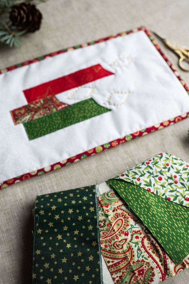 Christmas Mini Quilt - Christmas Candles